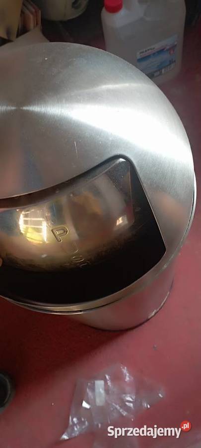 Kosz na śmieci 40 L ze stali nierdzewnej z Żary sprzedam