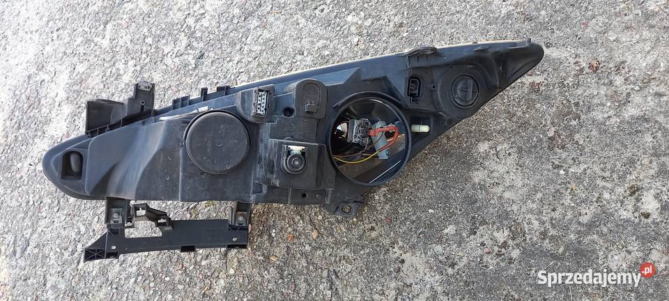 Lampa przednia prawa Peugeot 307 kombi lift Elbląg