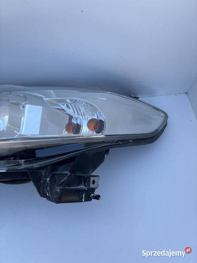 Mazda 5 C23551040 K2442 P4998L LAMPA PRZÓD Lampy przednie Słowikowo