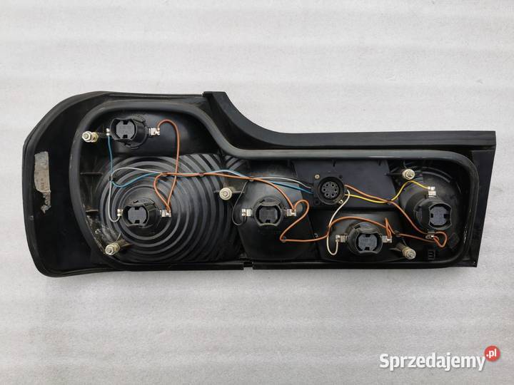 Lampa Lewy Prawy Tył Tylna Lewa Prawa BMW 7 E32 Wyszków