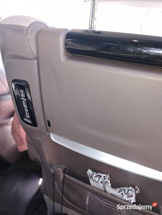 Minivan 8 osób Pacifica Pacifica Józefów