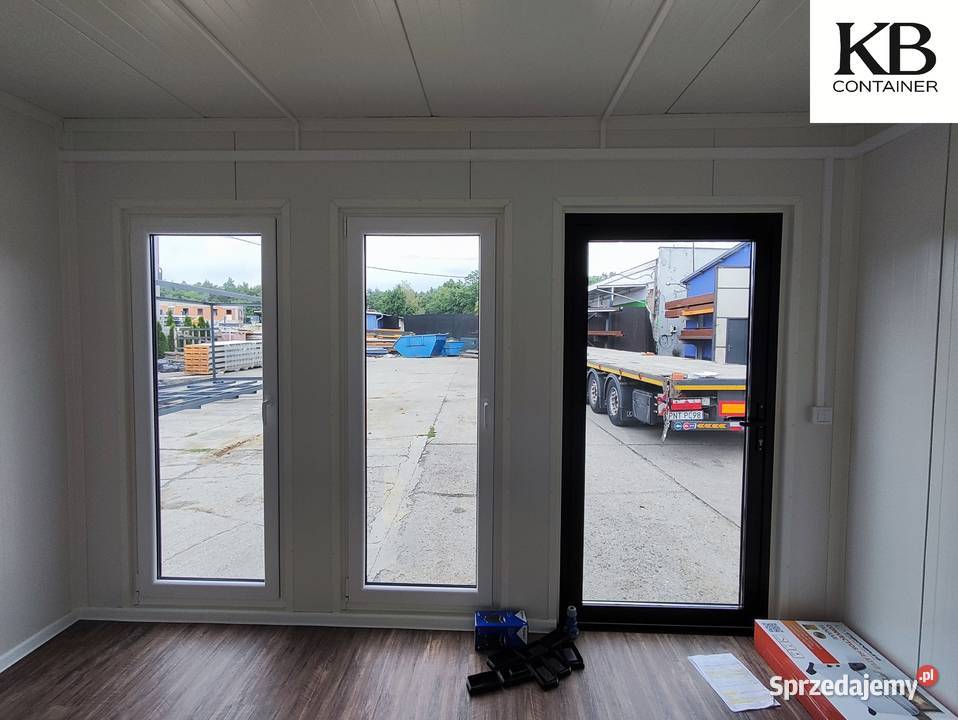 Kontener 40 x 30 m z deską elewacyjną 3D i Kędzierzyn-Koźle