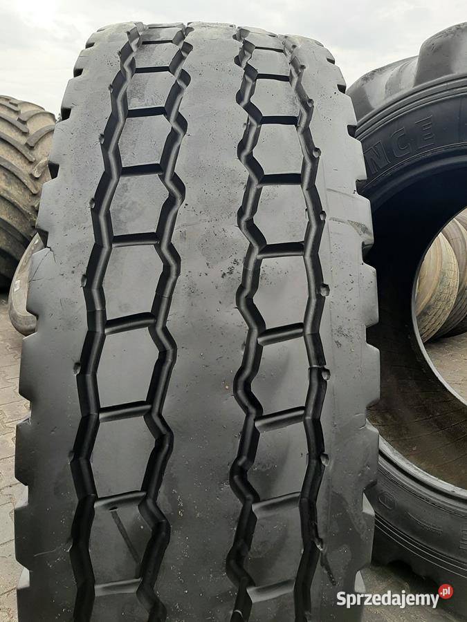 Opona używana przemysłowa 44595R25 BRIDGESTONE Zaścianki