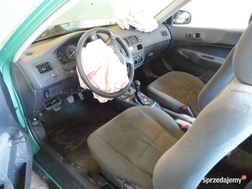 1996 Honda Civic hatchhback kolizji Złocieniec