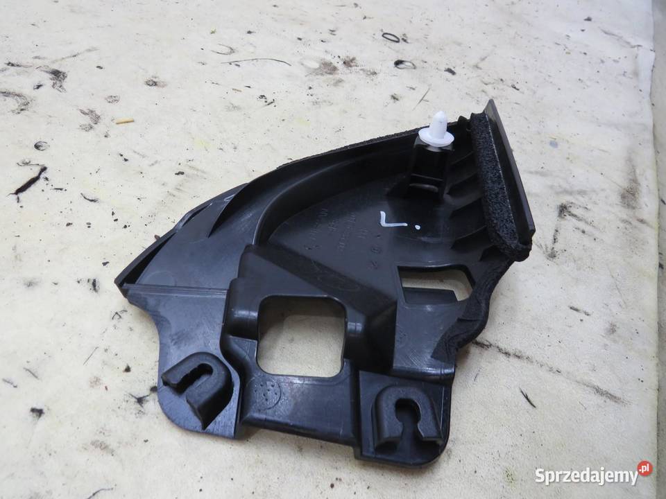 TRÓJKĄT OSŁONA LUSTERKA LEWA XTRAIL III T32 osobowe lubelskie sprzedam