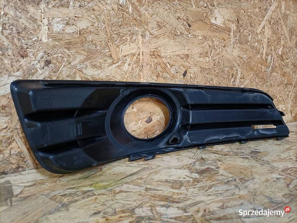 AUDI A3 8P KRATKA ATRAPA ZAŚLEPKA ZDERZAKA LEWY Atrapy