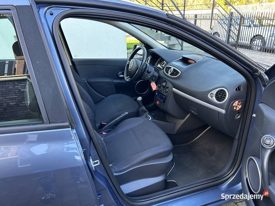 Renault Clio 16i Exclusive Klimatyzacja 1598cm3 Ostrzeszów
