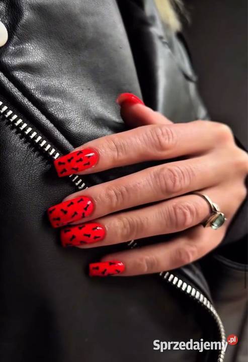 Manicure który podkreśli Twoją kobiecość i styl Chorzów