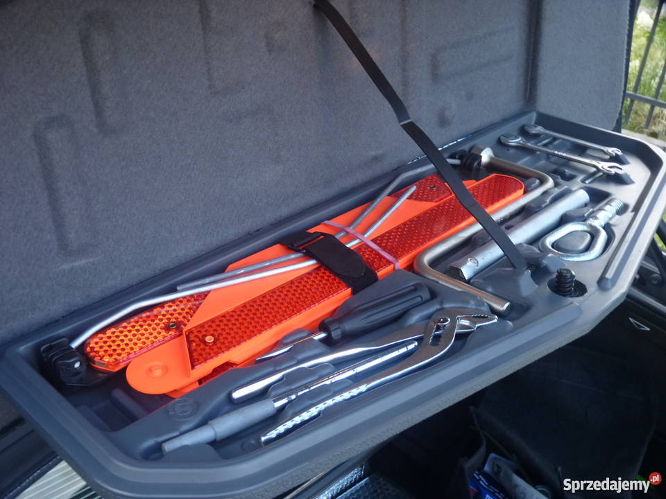 BMW e39 25 benzyna LPG 1998 99 super stan Zarejestrowany w Polsce Sokołów Małopolski