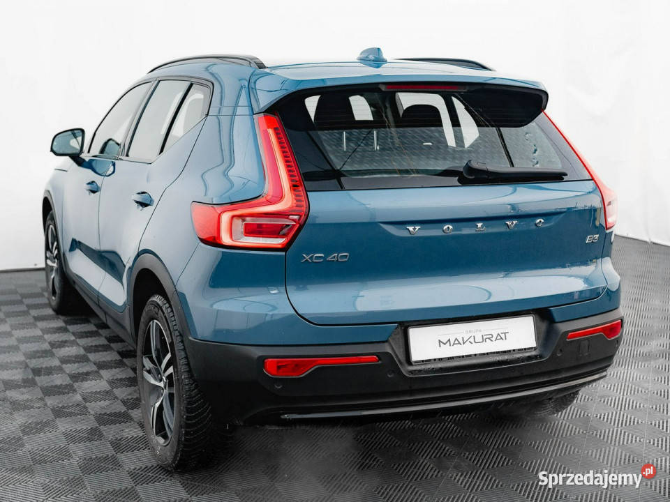 Volvo XC 40 WD1498TB3 Plus Dark Podgrzf I kier tempomat Gdańsk
