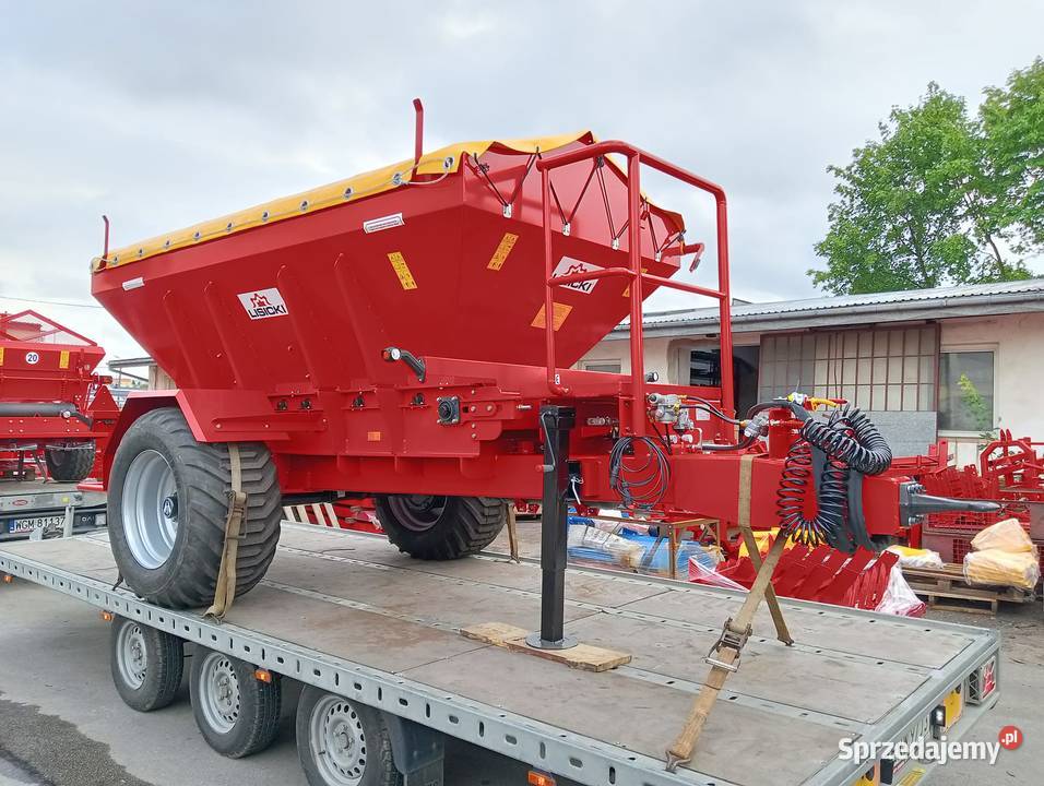 Rozsiewacz ciągany 5t Rozsiewacz do wapna RCW