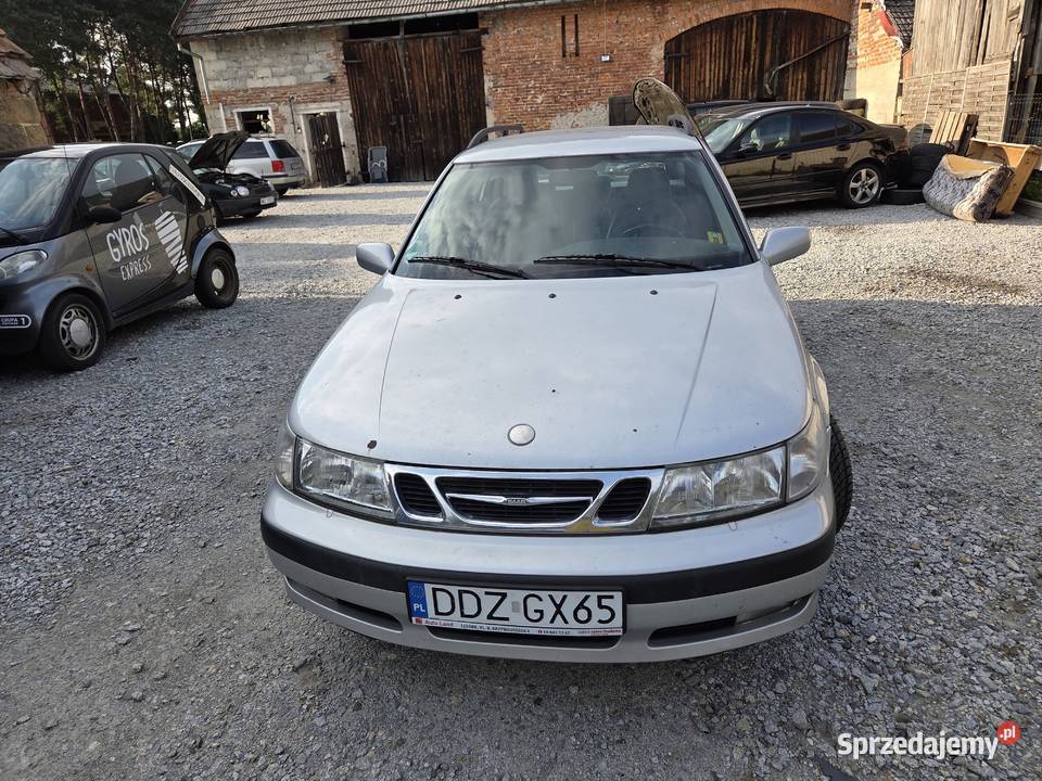 Saab 95 20 t benzyna automat caly na czesci Oława
