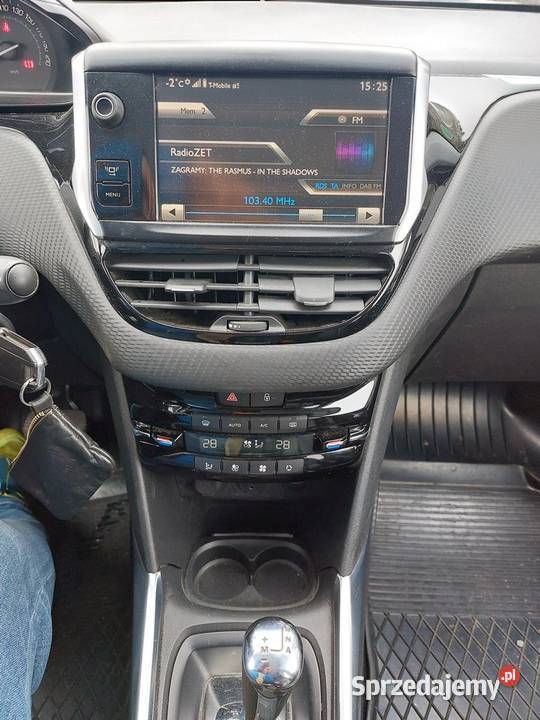 Peugeot 2008 16 eHDi Automat skóra ledy Zawiercie