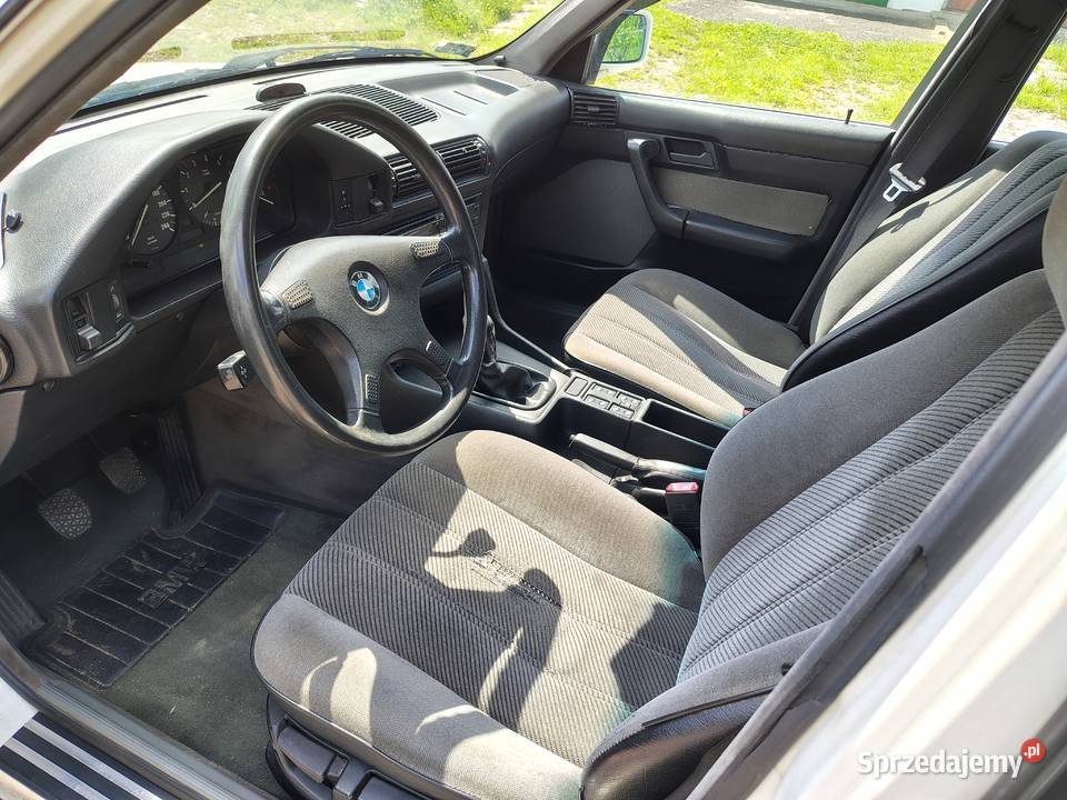 BMW 520 i E34 sedan z sprawną klimatyzacją Będzin sprzedam