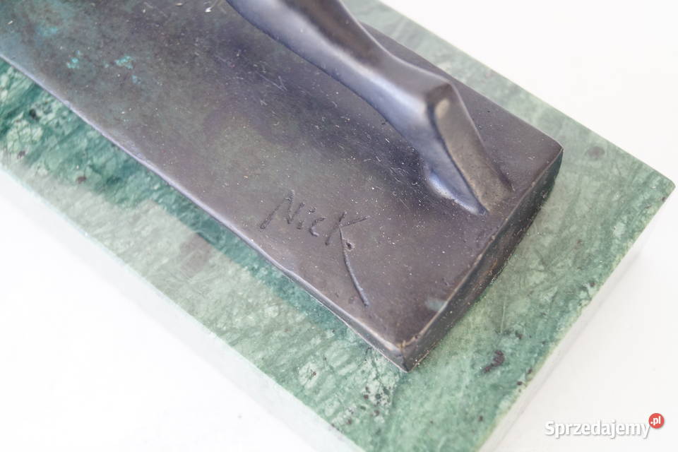 Figura z brązu gra w curling prezent figurka Gizałki
