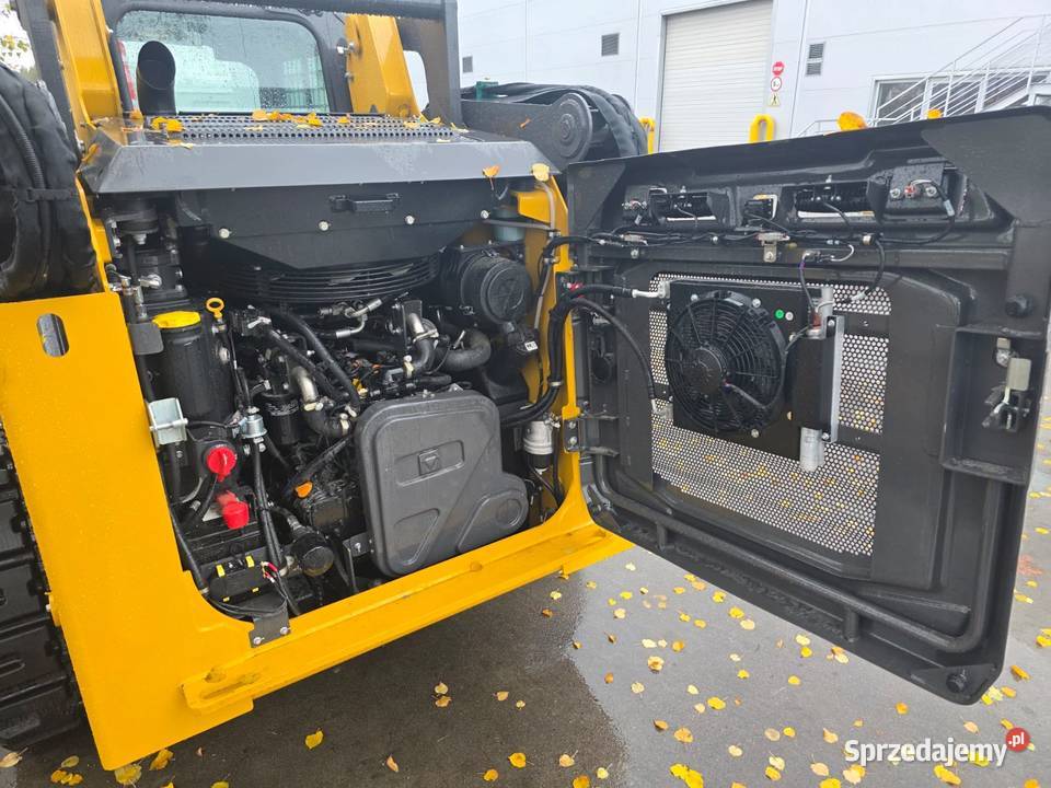 Miniładowarka gąsiennicowa XCMG XC7TV12 Wrocław