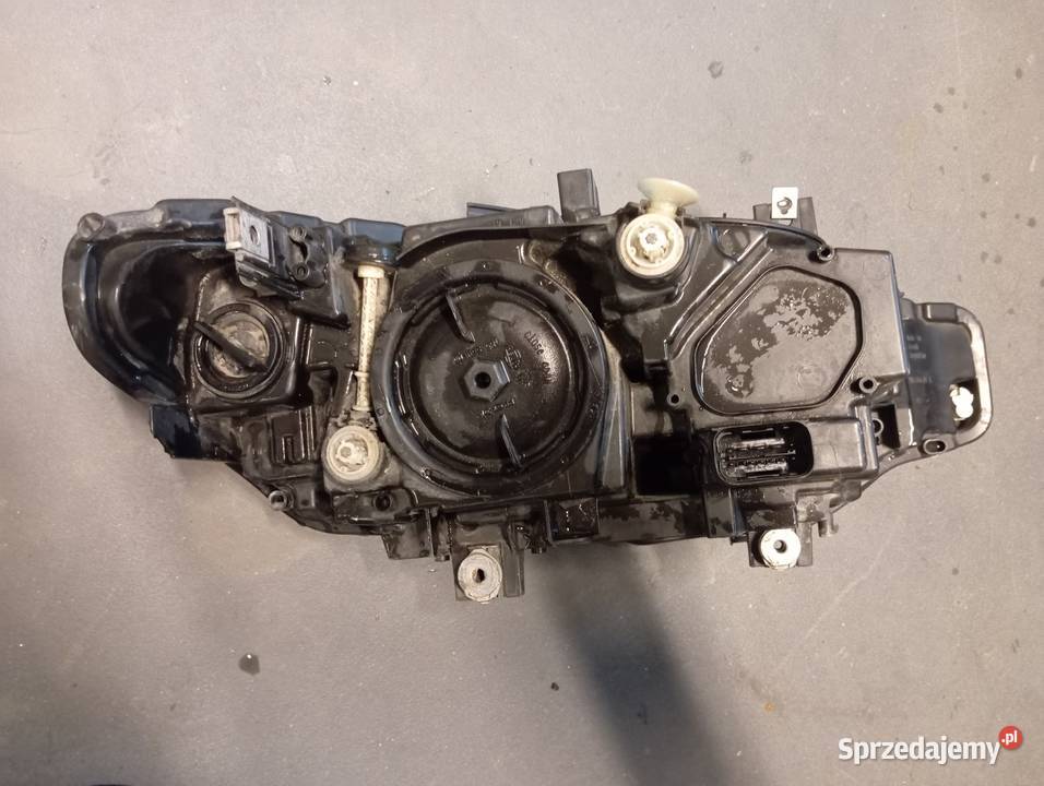 Lampa przednia lewa BMW f30 sprzedam