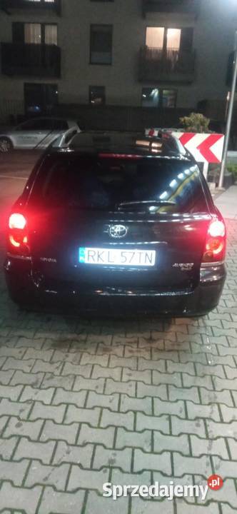 2006 Toyota avensis 22 6 biegów dwustrefowa Warszawa