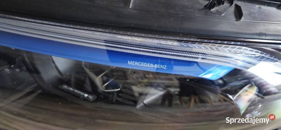 MERCEDES EQA EQB FULLLED A2439KZ LAMPA LEWA Pielgrzymka