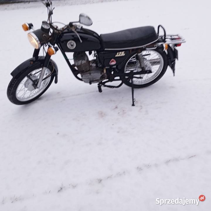 WSK 175 kobuz Karszyn