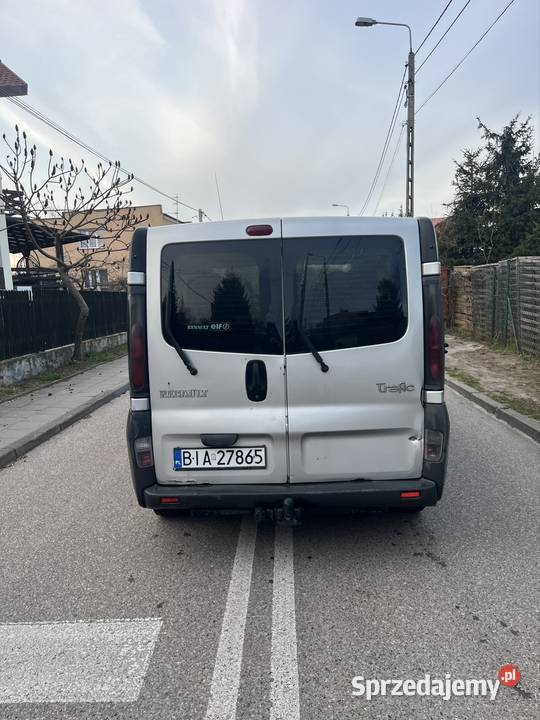 Renault trafic 9 osobowy Białystok