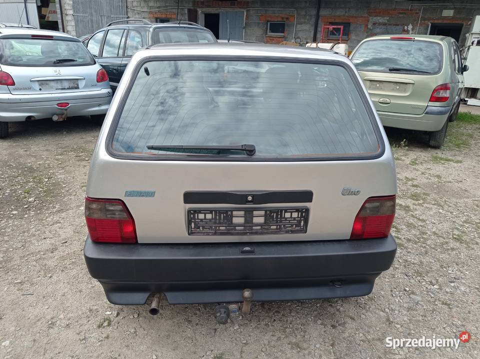 Fiat Uno 10 40 kW 1999 r dawca części Rok produkcji 1999 wielkopolskie