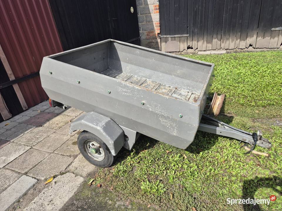 Przyczepka lekką Ifa hp 400012 1 Węgierki