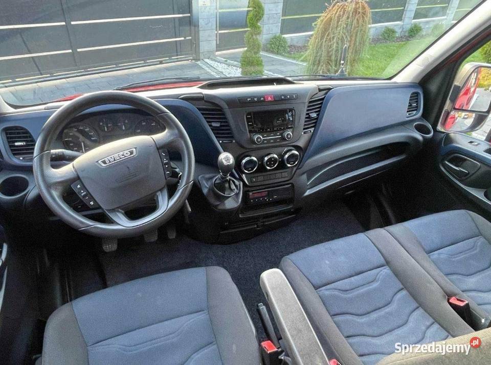 Laweta IVECO 2018r 7 miejsc 30D 180 Zamiana na diesel Ostrowiec Świętokrzyski