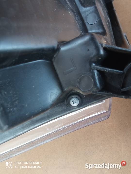 Lampy przednie kpl Toyota Avensis t25 2005