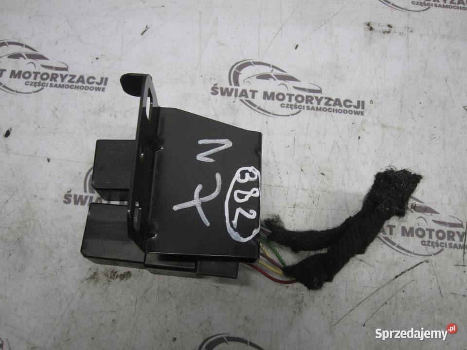 NISSAN MICRA V K14 19r przekaźnik fotela 25230 Kielce