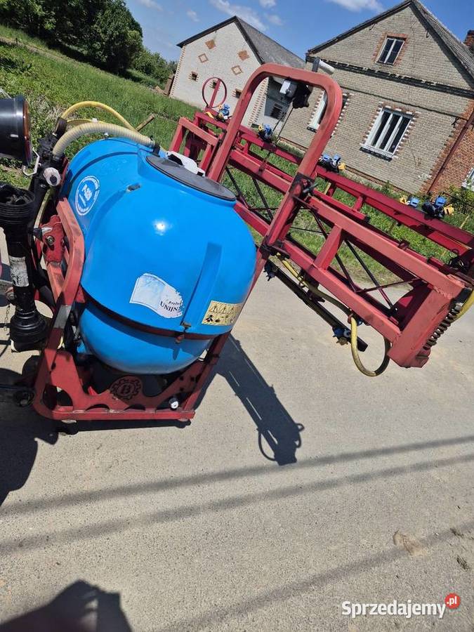 Sprzedam opryskiwacz zawieszany 300L Biardzki