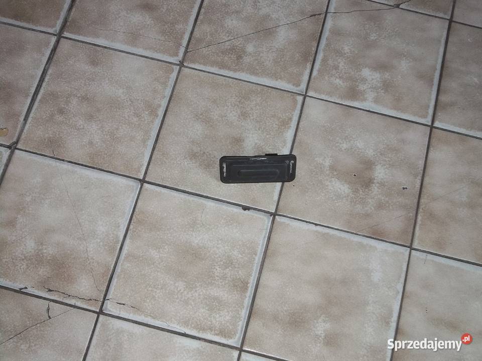 przycisk tylnej klapy peugeot rcz 2008 208 3008 centralne zamki Jędrzejów sprzedam