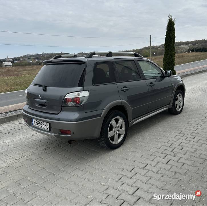 Mitsubishi Outlander 20 gaz 2006r 4x4 VAT marża
