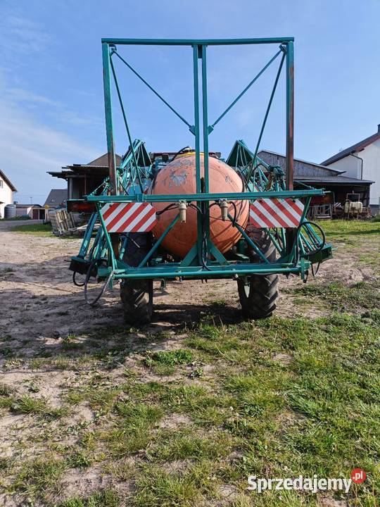 Opryskiwacz pilmet 2000l 18m Polnica