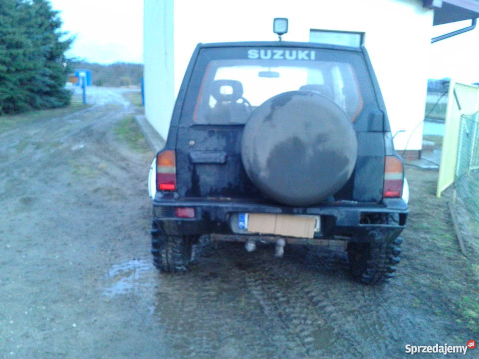 SUZUKI Vitara 164x4 TERENOWY LPG 1993r Komorzno