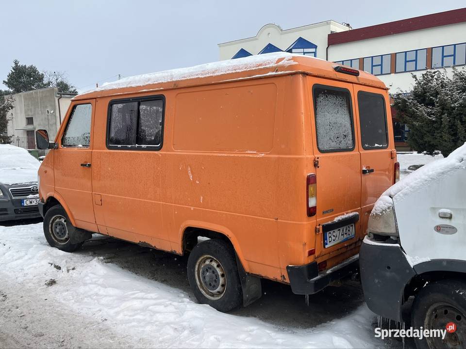 Daewoo Lublin Holden 22i 118 6 osób Hak 2001r
