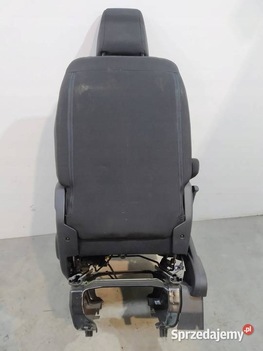 FOTELE LEWY KIEROWCY GRZANY EXPERT Toyota ProAce sprzedam