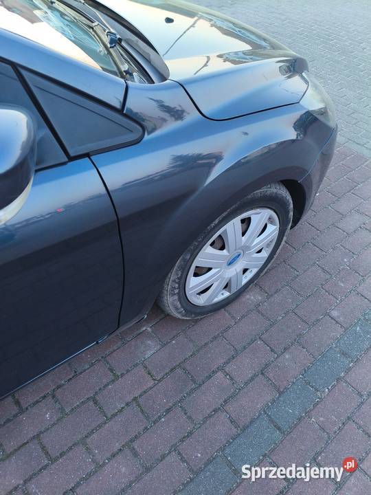 Sprzedam samochód Ford Focus MK2 benzynaLPG Konin
