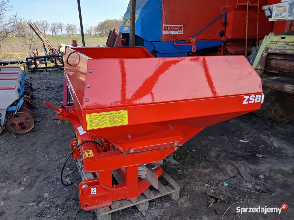 Rozsiewacz do nawozu KUHN zsb 900