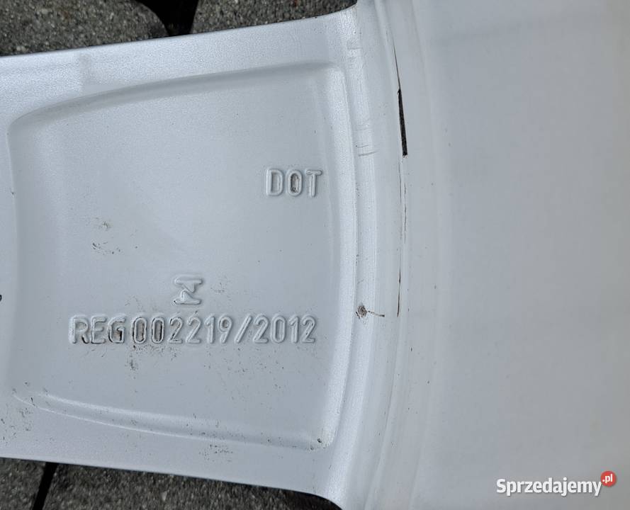 Oryginalne felgi alufelgi Audi Q7 4M Pirelli Samochodowe podkarpackie Głowienka