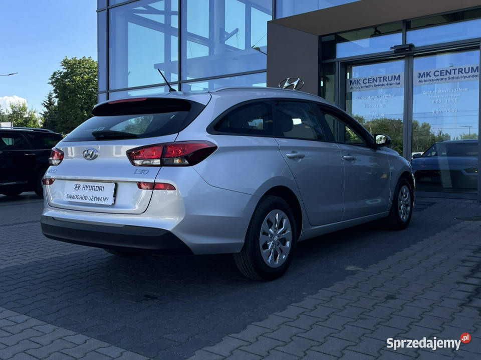 Hyundai i30 14 MPI 100 Classic Salon Polska Piotrków Trybunalski
