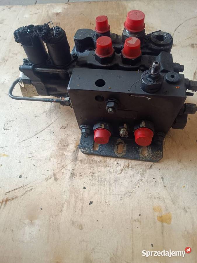 Volvo L220 zawór VOE15193451 Staszów