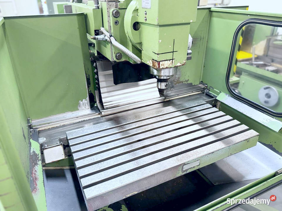Frezarka uniwersalna AVIA FNF 40C stan