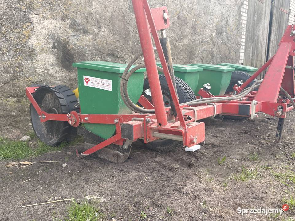 Siiewnik do kukurydzy Meprozet S100 Szczuczyn