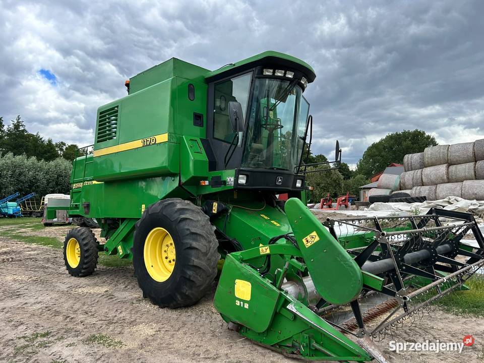 Kombajn MF JD NH Massey Ferguson 32 John Deere Dobra