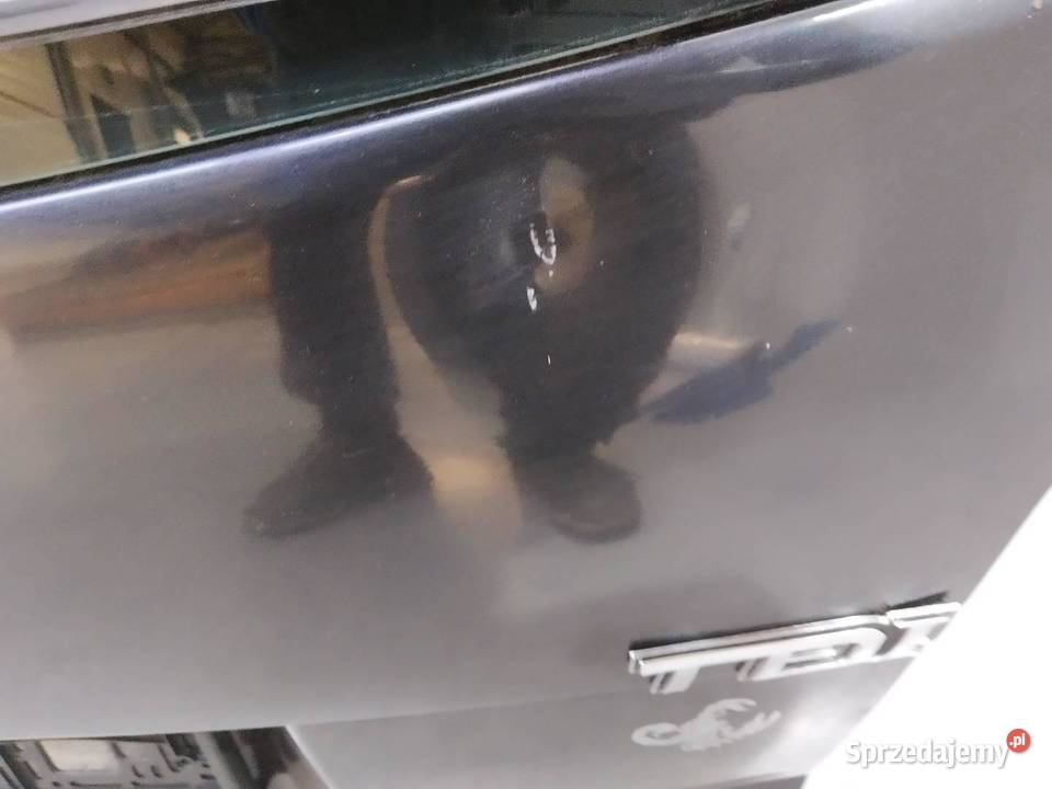 KLAPA TYŁ CZARNA VW Volkswagen Touran I 20032010