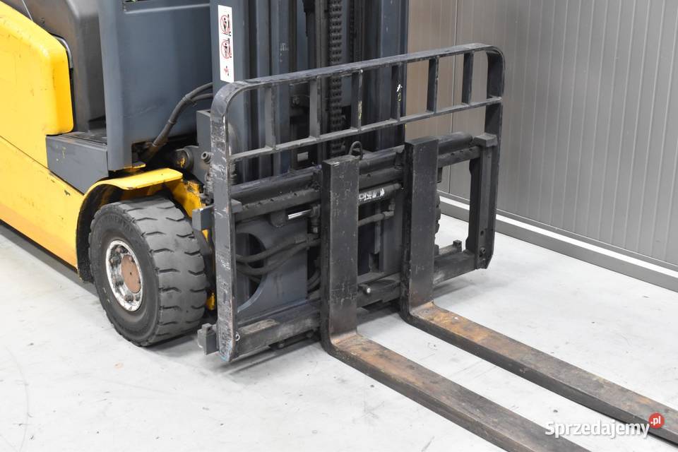 Wózek widłowy Jungheinrich EFG 216 kn Czechy