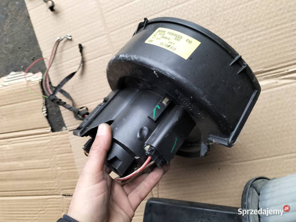 WENTYLATOR DMUCHAWA OPEL ZAFIRA A 13159913 Kamień-Kolonia sprzedam