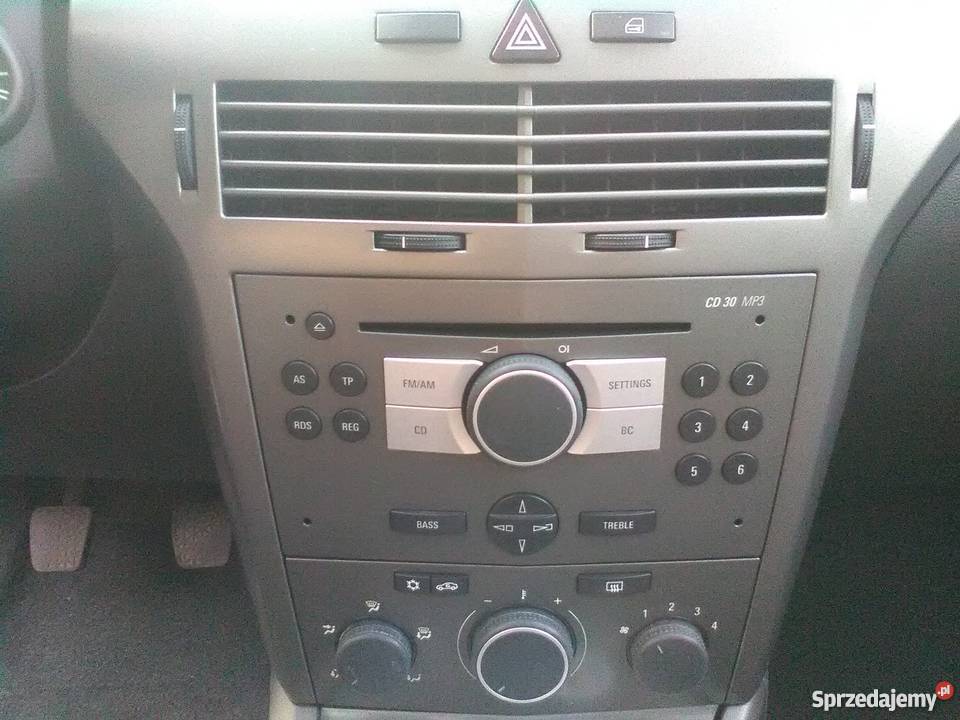 Opel Astra H 14 90 Rok produkcji 2005