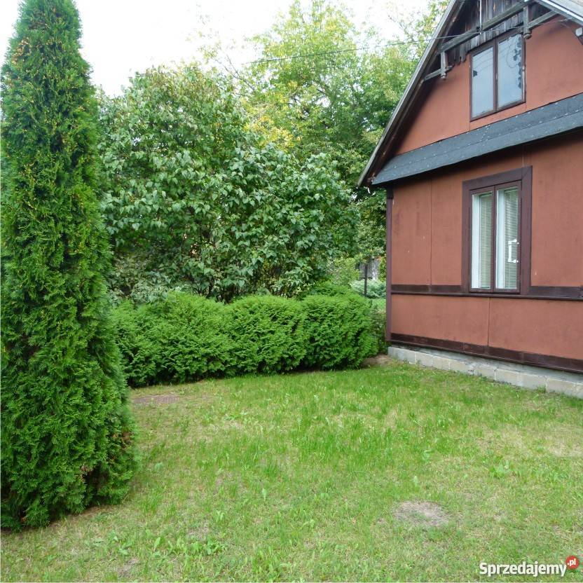 całoroczny dom na działce 1900 m Domy Piwonin sprzedam